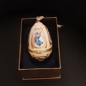 Christmas Musical Ornament